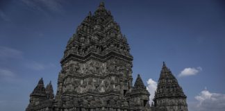 Merancang Paket Wisata Napak Tilas Obama