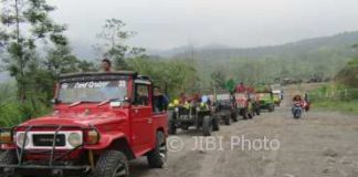 Ada Insiden Laka, Pemkab Sleman akan Bikin Aturan Jeep Wisata Merapi