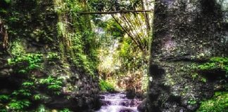 Sensasi Susur Sungai Penuh Cerita di Kaki Gunung Merapi
