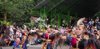 ATRAKSI SENI JATHILAN MENJADI DAYA TARIK WISATA DI TLOGO PUTRI KALIURANG