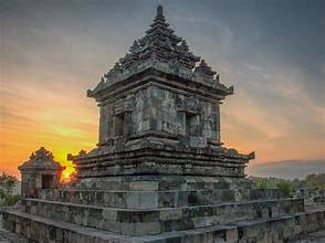 candi barong